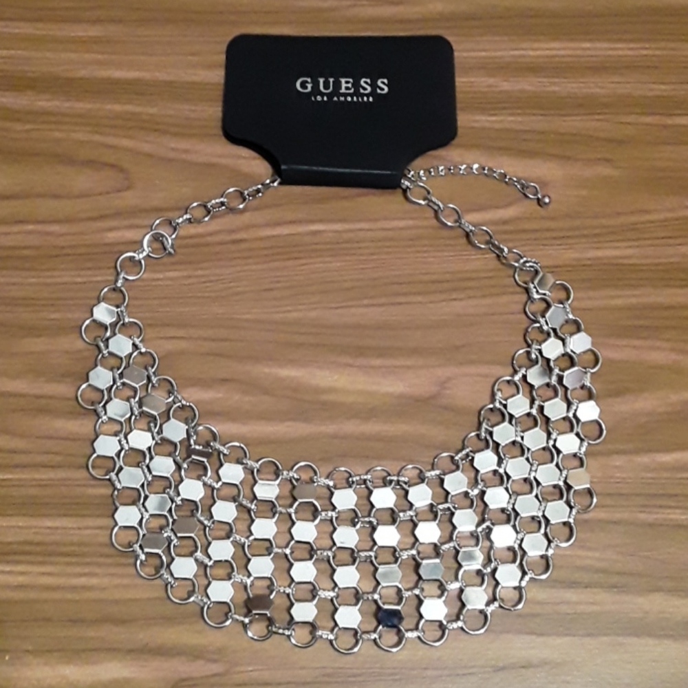 GUESS SILVER  TONE GEO BIB NECKLACE